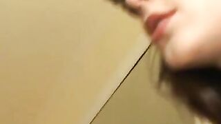 Sexy Sweetheart Gives Her Pal an Award-Winning Blowjob