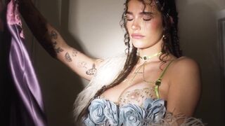 Teen Glams Up For A Fashion Show - Behind The Scenes