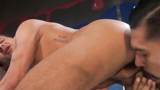 Fit Body Hunk Alex Gonzalex Worships His Buddy's Dick - Muscle Jock Fucks Raw