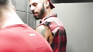 Throated - Three's A Crowd With Roman Heart & Colt Rivers In Toilets