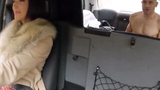 Sluty Taxi Driver - Back Seat Ride Gone Wild! (Zuzana Kubikova) [Exclusive]
