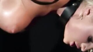 Blondie Blowjob Bombshell - Pornstar Mistress Krystal Worships Slave's Face