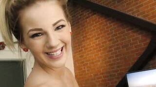 Sexy Belle's Sensual Blowjob & Facial - POV