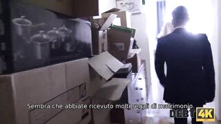 DEBT4k. La sposa ceca Claudia Macc scopata davanti al suo