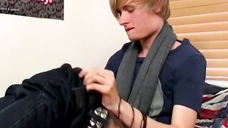 Solo Masturbation - Hot Twink Jacks Off And Spunks Load On His Abs