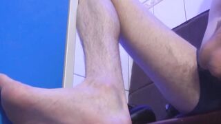 Teenage Foot Fetish Goddess - Jerking Off In The Locker Room