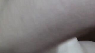 Amature Hottie's Ass-Fuck Ride with Intense Orgasmic Screams