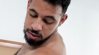 Beautiful Bodies - Hunks Butlers Rodrigio & Beau Fuck Each Other Hard