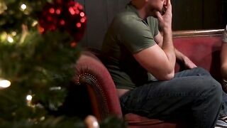 KINKY HOLIDAY SPECIAL! PIERCE PARIS EDGEPLAY WITH KIP JOHNSON