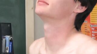 Twinks Gone Wild - Raw Anal Threesome With Hot Guys