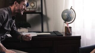 MillieMorgan's Petite Body Filled With A Monster Dick - POV Creampie