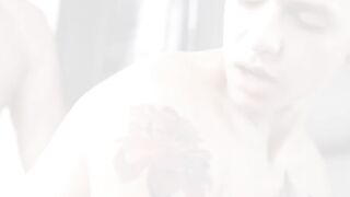 KINKY HUNK JAMIE STEEL DEEPTHROATS COCK IN POV VIEW WITH BLOWJOB FINISH