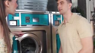 Five Minutes Of Hot Passion In A Public Place - Stacee Cruze & James Deen