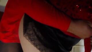 Foot Worship - Sexy Milf Cooks Up A Feast For Her Man's Eyes