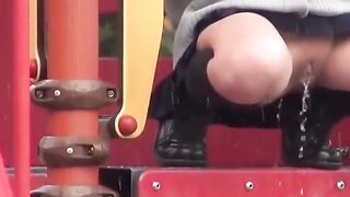 Public Peeping - Kinky School Girls Get Busted For Peeing In Public