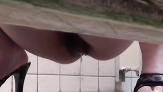 Tokyo's Daring Ladies - Public Toilet Pee Party