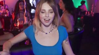 Blondie Bombshell Babes - Deep Pussy Slamming with Lucia Foxxx