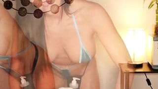 Mommy Loves Cum #2 - Hot Mom Alyssa Vera Fucks Her Way To Orgasm
