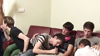 Sensuous Blow Job - Hot Twinks Fucking Hard In Bed