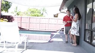Poolside Cheating Wife - Husband Films His Hotwifes Threesome With Pool Guy