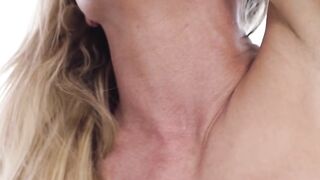 Intense Scissoring Lesbians Fingertips - Ariel X & Gia Paige