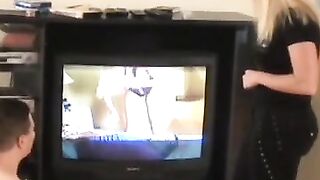 Sensual Erotic Lovemaking - Hot Babe Gets Fucked Sense by Handsome Stud
