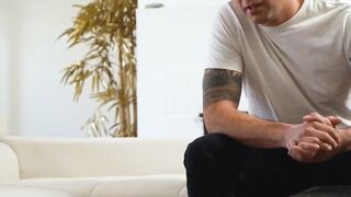 Teen Step-Sister Deep Throws Dick & Gets Facial For Birthday Present