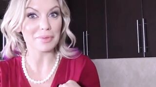 MilfyMassage - Mommy Fucks Client With Big Ass And Curvy Body In POV