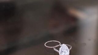 Exotically Erotic Indian Desi Dancer Shakes Her Thang