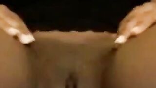 Ebony Camgirl's Big Booty Bounce & Masturbation Show - Exclusive HD Video