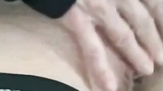 Mature MILF Gives Sensual Blowjob on Webcam - French Amateur