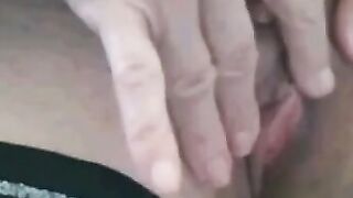 Mature MILF Gives Sensual Blowjob on Webcam - French Amateur