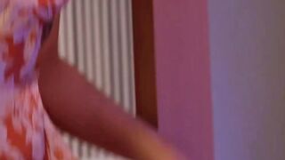 Kimberly Quinn's BDSM Handjob Adventure - POV