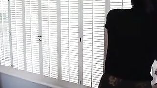 Client Annie Cruise - Pierced Babe Fucked Hard On The Couch