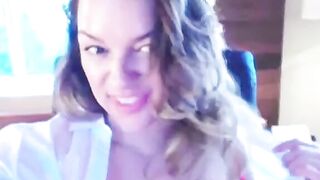 Monica Mendes' Sexy Lingerie Showcase - Exclusive Interview & Behind The Scenes