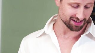 Fitness Guru Drew Dallas Gets A Surprise From Personal Trainer - Sweaty Muscles & Hot Sex