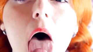 E-girl's Virtual Reality Blowjob Experience