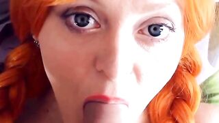 E-girl's Virtual Reality Blowjob Experience