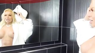 Hispanica Exotic Dancer - Redhead Chick Fucks Tourist In A Strip Club