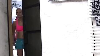 Blondes Babes Bath Time Lesbian Sex Romance - Hot Girl-on-girl Action with Alexis Crystal & Lola Taylor