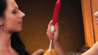 Teens Older Than Their Years - Cougars Mentor women In Lesbian Sex