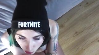 Teenage Landlady Offers Rent in Exchange For Sex - Teens Gone Wild