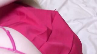 Teen Babe in Hot Pink Outfit Shows Off Her Perfect Body & Dance Moves