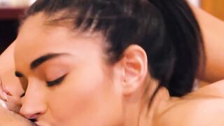 Emily-Willis & EMBER - Sexual Healing Therapy Session Turns Into Wild Orgy