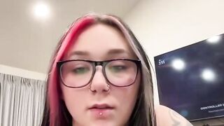 Teen Booty Babe Gets A Load Of Hot Cum On Her Ass After Hard Pounding