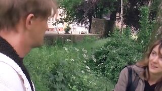 Amateur Homegirl Fucks Friend in Her Own Bedroom