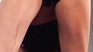 Dark Haired Vixen Gets Her Big Natural Boobs Bounced In The Gym