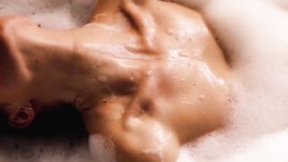Petite Milf Bubble Bath Blowjob - Ukrainian Beauty Diana Larks