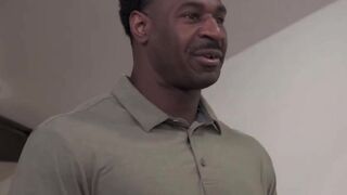 Neighbourhood Vixen Sophia Black Gets Her Pussy Stuffed By A Monster Dick