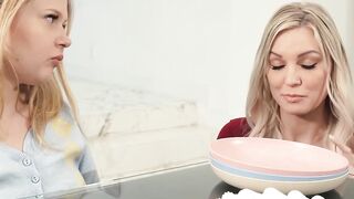 Sloppy Blowjob & Hardcore Rough Sex with Hot Latina Babe - Cumshot on Face